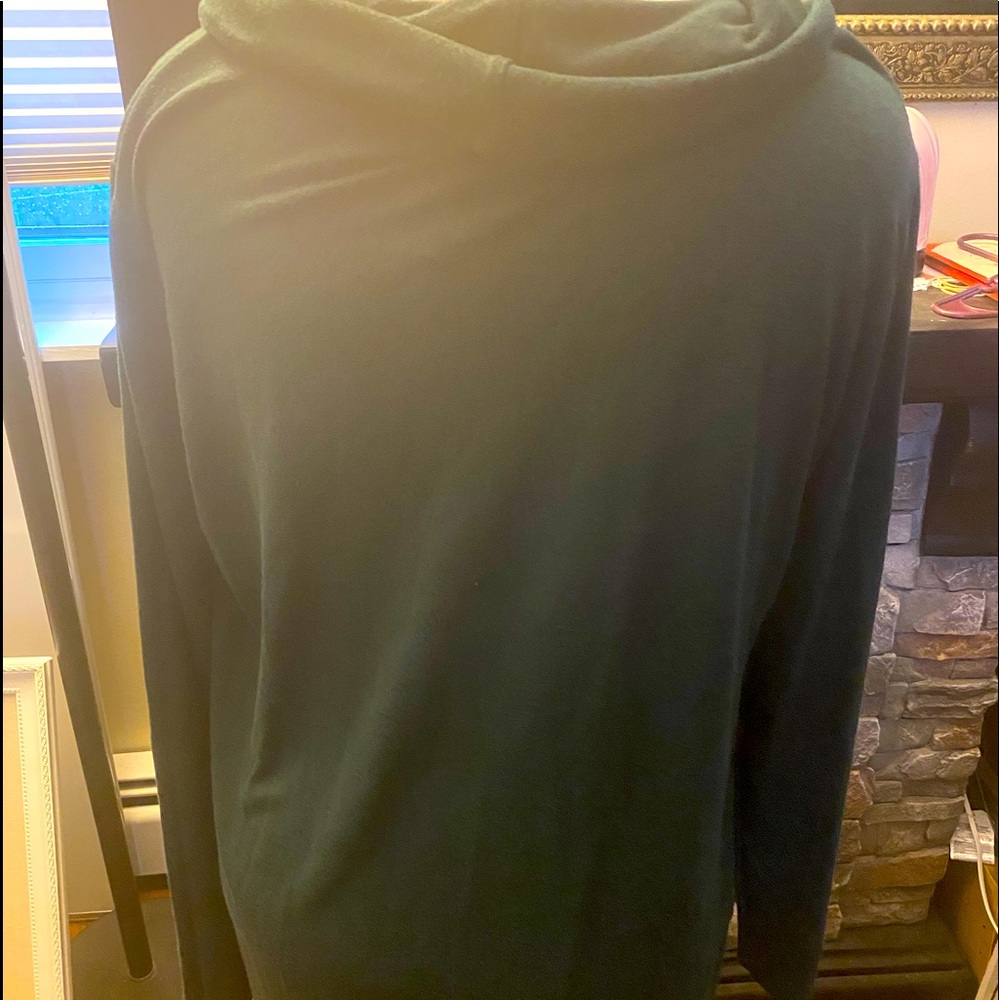 Maurices a symmetrical hunter green sweater xxl
